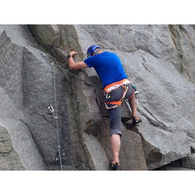 Imagen 1 de Erik sobre Petzl - Sitta - Arnés para escalada
