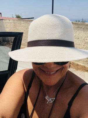 Imagen 1 de Anna Maria  sobre Sunday Afternoons - Luna Hat - Sombrero