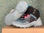 Imagen 2 de Karolina sobre adidas Terrex - Women's Terrex Swift R3 Mid GTX - Botas de trekking