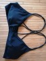 Imagen 1 de Silvia sobre Volcom - Women's Simply Solid V-Neck - Parte superior de bikini